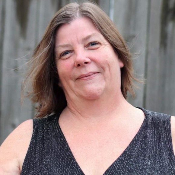 Meet your Posher, Kim - Picture 1 of 1